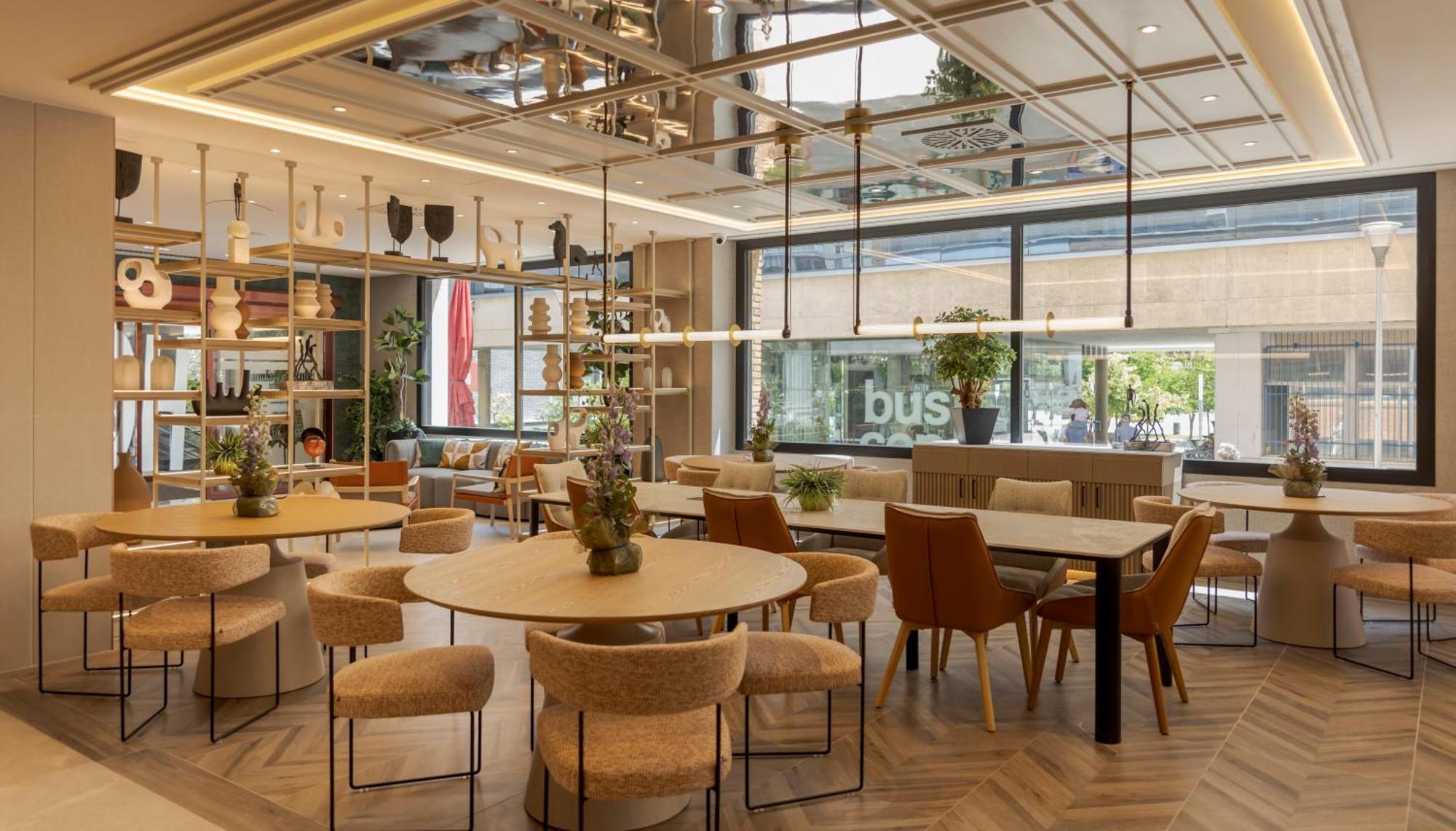 Hotel Ilunion Romareda Saragossa